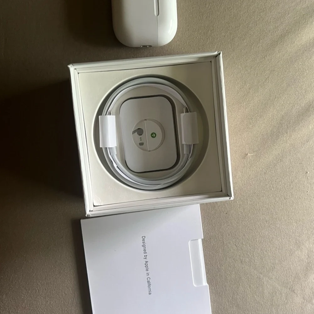 Apple Wireless Earbuds